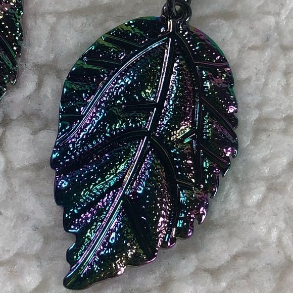 Leaf rainbow holographic colored earrings. So beautiful in the sunlight! - Picture 3 of 4